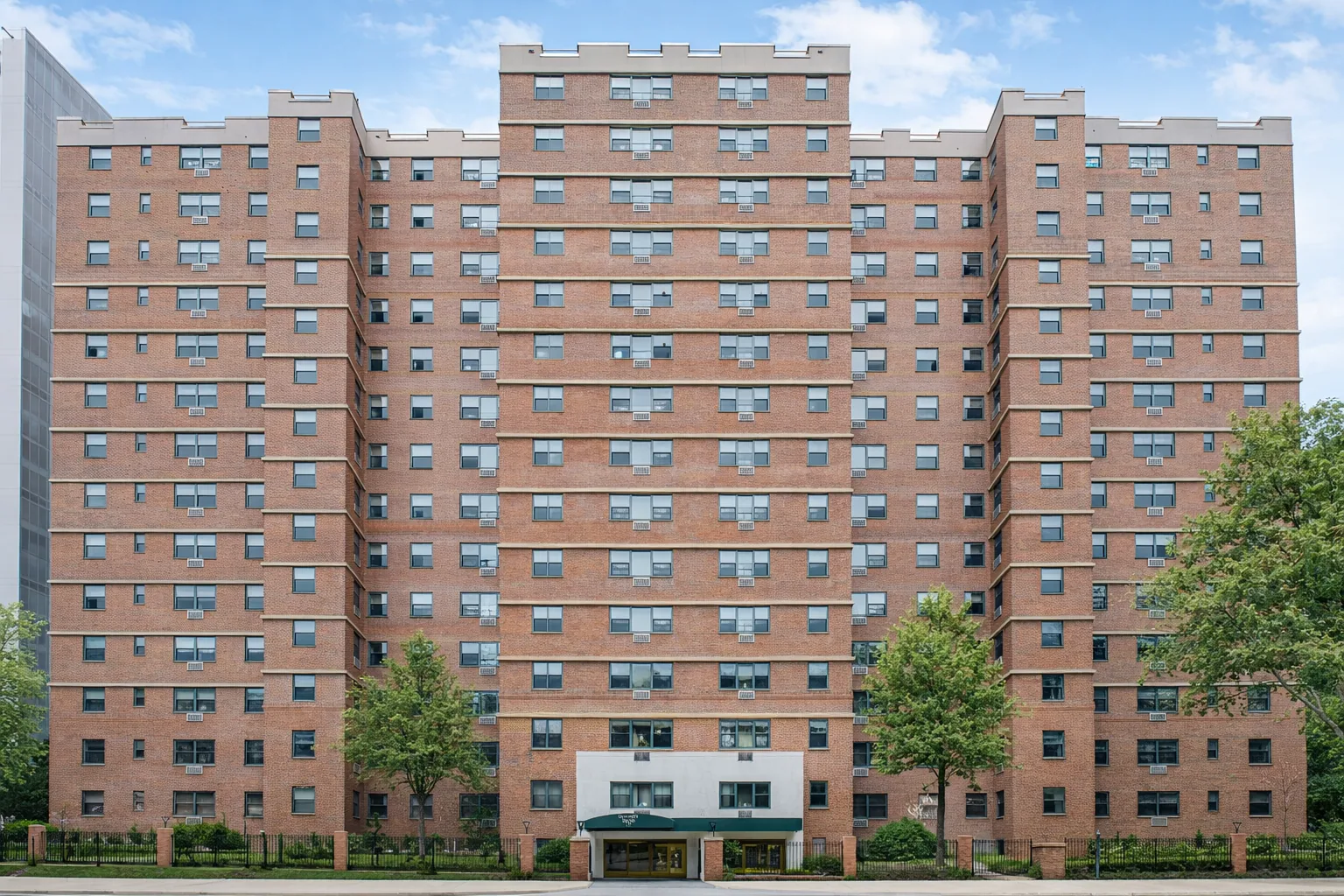 175 Willoughby Street 16G photo 3