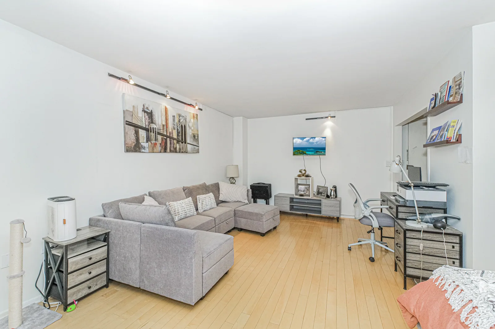 175 Willoughby Street 16G photo 6