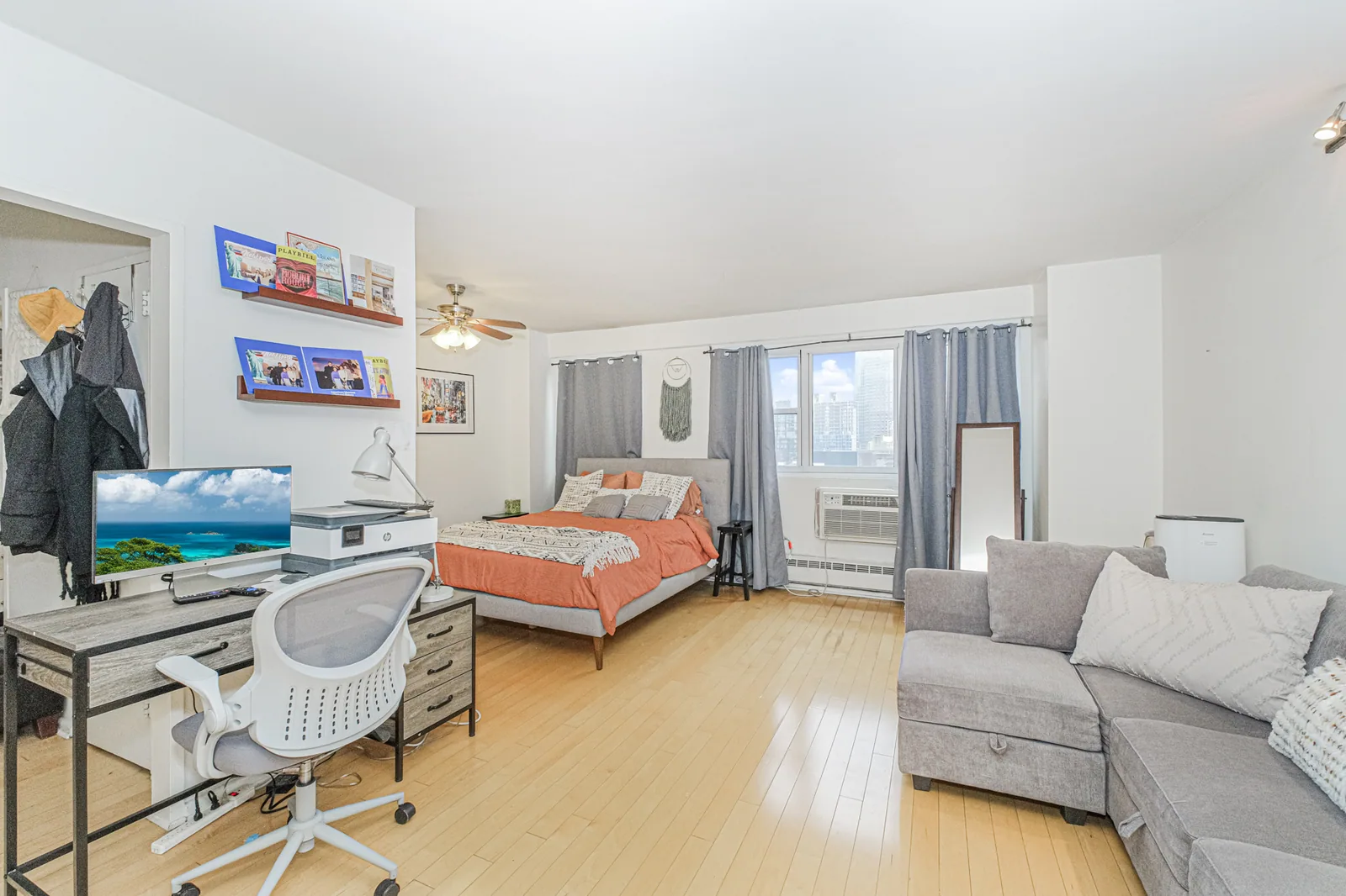 175 Willoughby Street 16G photo 18