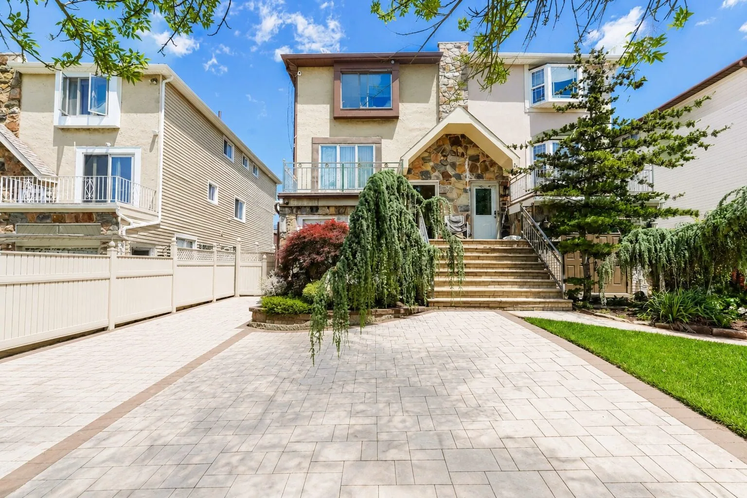 19 Shotwell Avenue photo 2