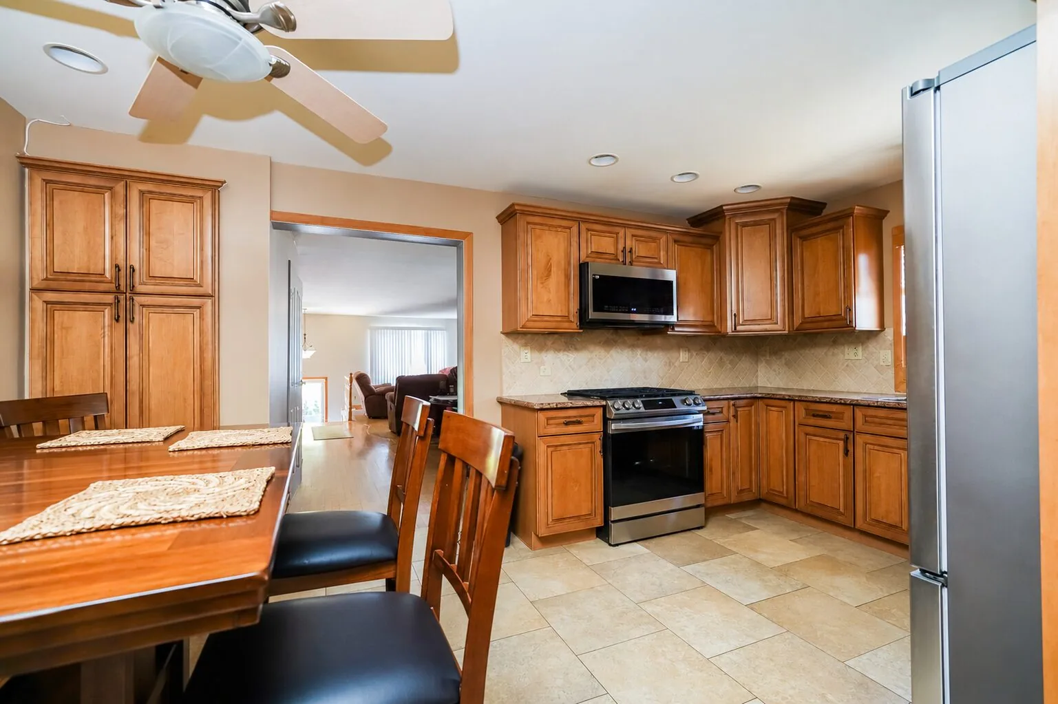 19 Shotwell Avenue photo 5