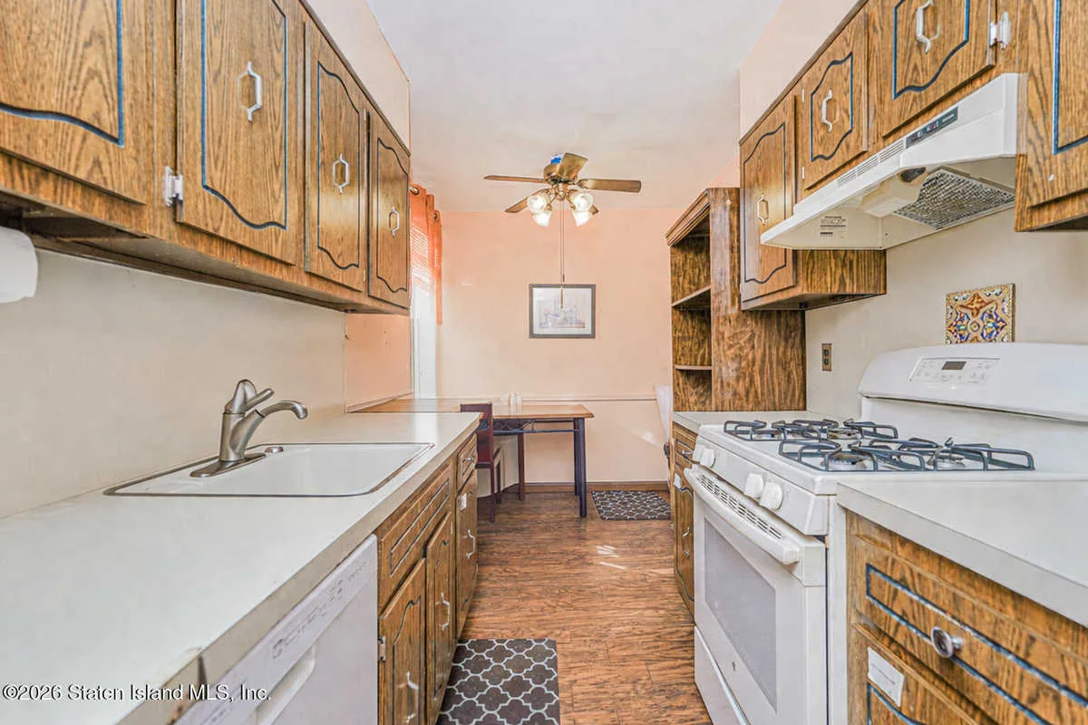 2675 Ocean Avenue 5P photo 21