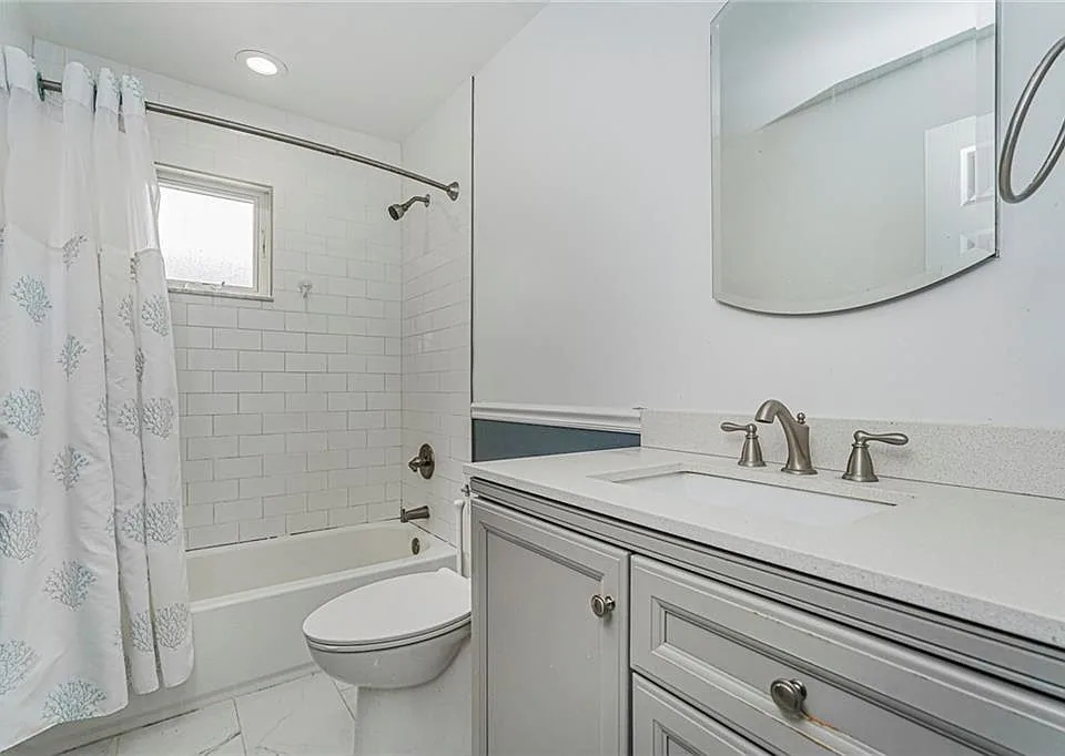 310 Chesterton Avenue photo 16