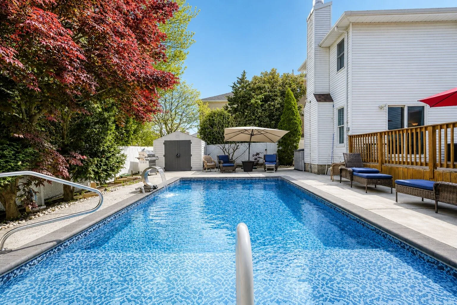 4816 Hylan Boulevard photo 6